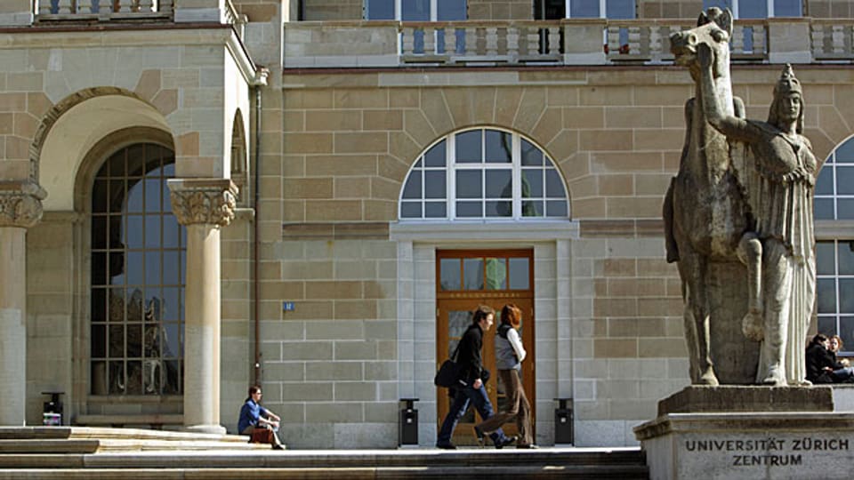 Künftig soll bei Plagiatsfällen ein Austausch zwischen Nationalfonds und Universitäten möglich sein.  Bild: Uni Zürich.