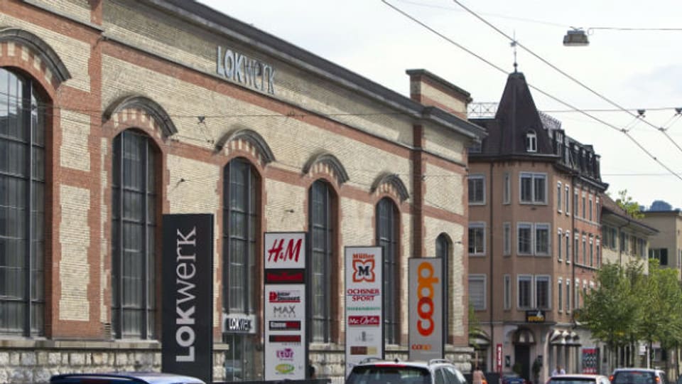 Das ehemalige Industriegebäude Lokwerk auf dem Sulzerareal ist heute ein Einkaufszentrum.