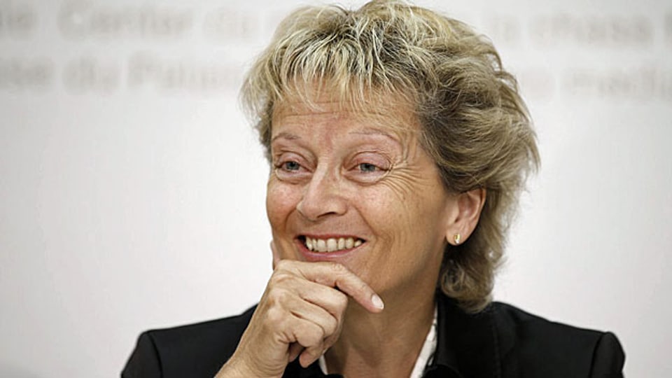 Bundesrätin Eveline Widmer-Schlumpf während der Medienkonferenz zum Steuerdeal mit den USA am 30. August in Bern.
