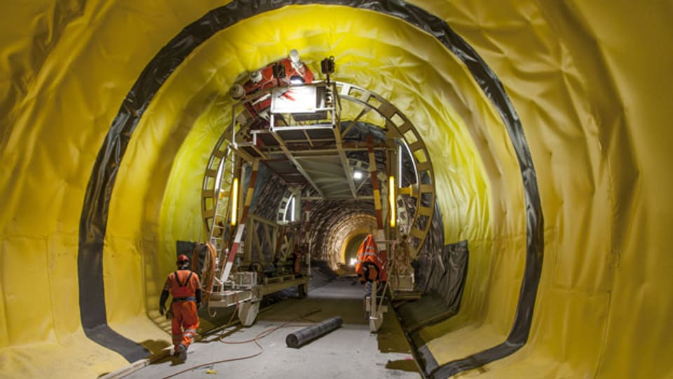 Der Ceneri-Basis-Tunnel, ein wichtiger Teil der Neat, kann vorläufig nicht weiter ausgebaut werden. Bild: NEAT Basistunnel am Monte Ceneri im Kanton Tessin.