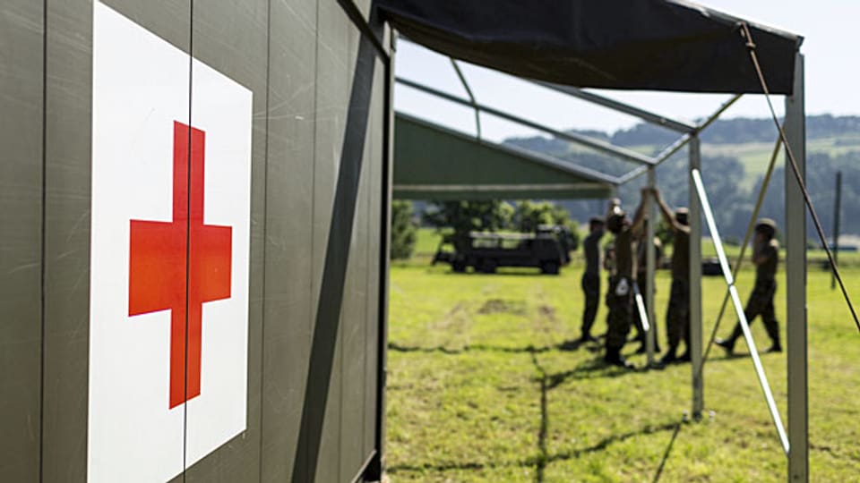 Wer bei den Sanitätstruppen der Schweizer Armee eingeteilt wird, muss ab kommendem Jahr einen HIV-Test machen.
