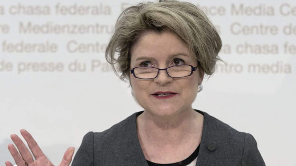 Marie-Gabrielle Ineichen-Fleisch, Direktorin SECO, kommentiert den 9. Bericht des Freizügigkeitsabkommens Schweiz-EU am 11. Juni 2013 in Bern.