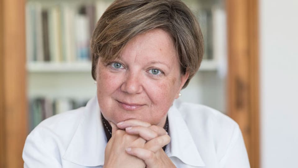 Isabelle Chassot, aufgenommen am 22. Juli 2013 in Fribourg. Im Mai 2013 wurde die Freiburgerin vom Bundesrat auf den 1. November 2013 zur neuen Direktorin des Bundesamtes für Kultur (BAK) ernannt.