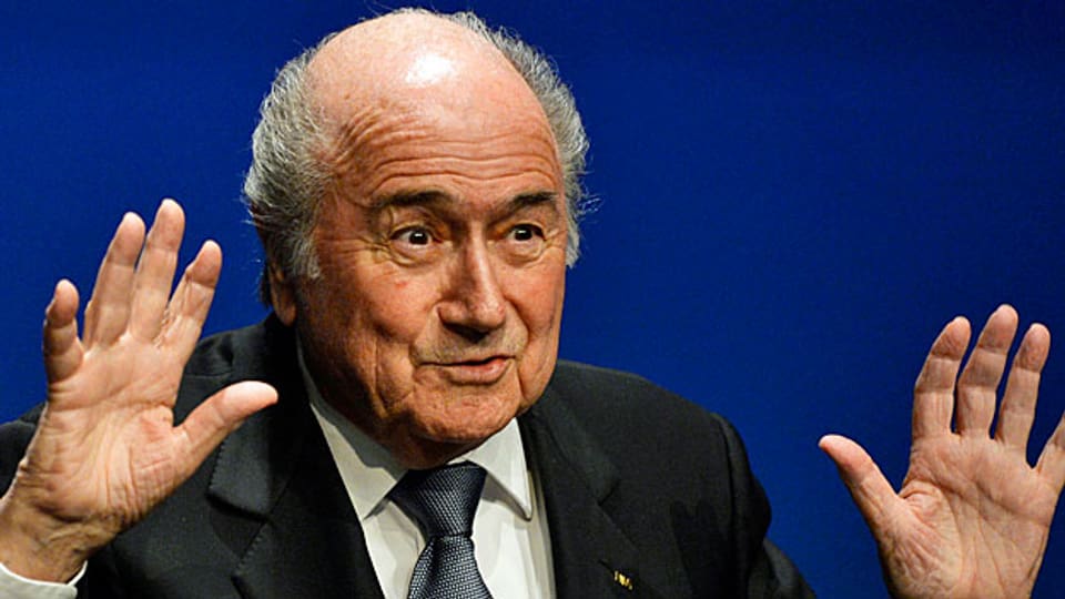 Das Ziel: Banken sollen genauer prüfen, ob die Gelder der Sportfunktionäre sauber sind - auch bei Fifa-Chef Sepp Blatter.