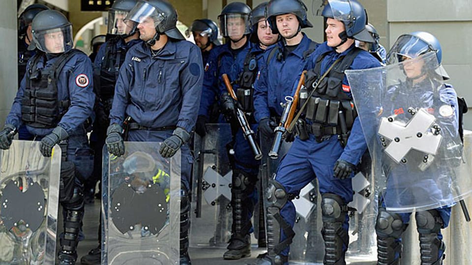 Ein grosser Teil der kantonalen Polizeikräfte wird am kommenden Samstag in Bern Bereitschaft haben.
