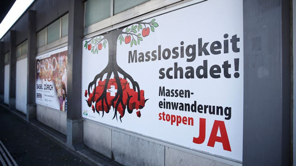Ein Plakat zur SVP-Zuwanderungsinitiative am 7. Januar 2014 in Bern.