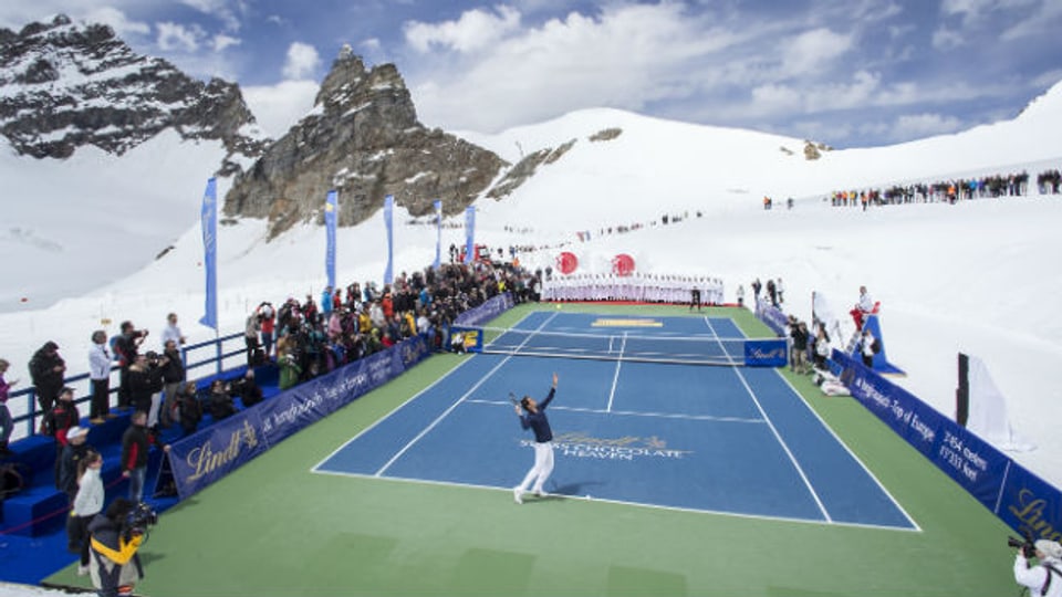 Show-Tennis-Match auf dem Jungfraujoch am Mittwoch zur Einweihung des Lindt&Sprüngli-Shops.