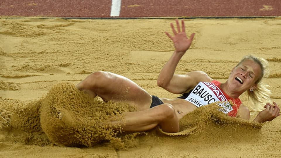 Die deutsche Weitspringerin Melanie Bauschke wähnte sich bereits als Bronze-Medallien-Gewinnerin.