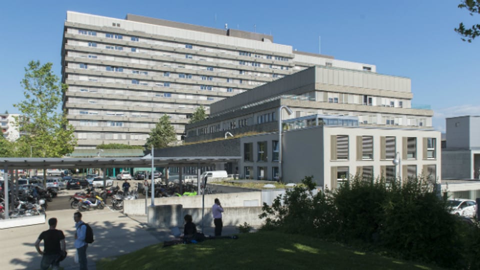 Das Universitätsspital in Lausanne: hier wird der Ebola-Verdachtsfall behandelt.