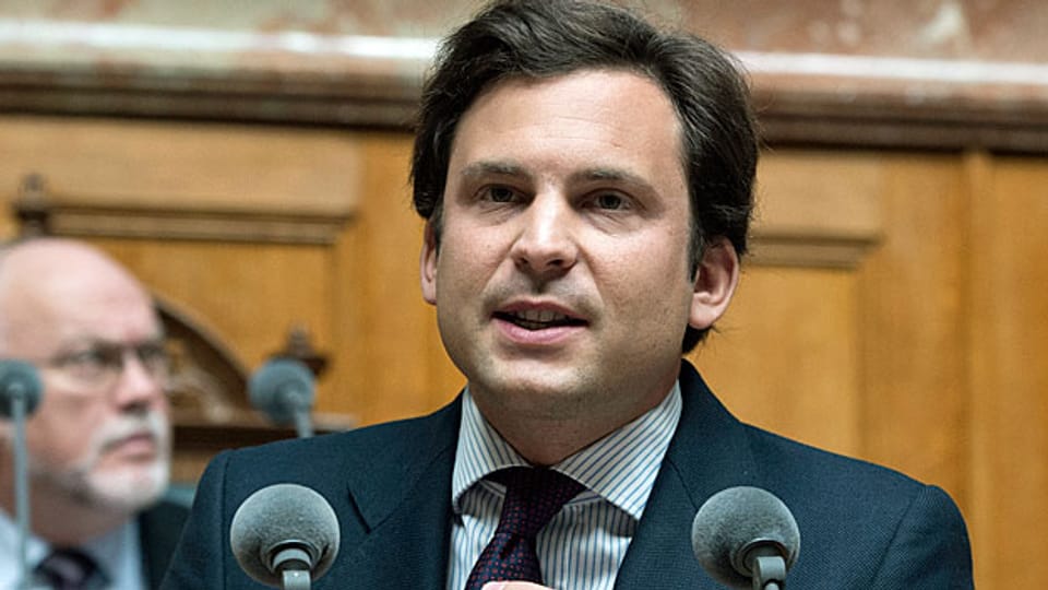Der Genfer CVP-Nationalrat Guillaume Barazzone beklagt, dass die Steuerinsel Schweiz einer der letzten Flecken auf der Landkarte sei, wo die man die Tonnage-Steuer noch nicht kenne.