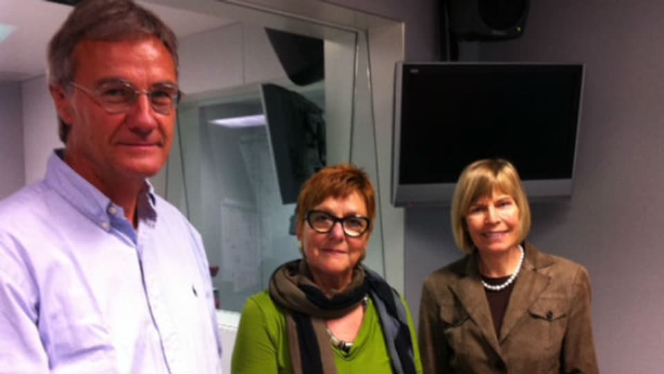 Gäste in der Freitagsrunde (von rechts nach links): Erika Forster, alt-Ständerätin, Cécile Bühlmann, alt-Nationalrätin Grüne, Peter Bertschi, stellvertr. Chefredaktor Radio SRF