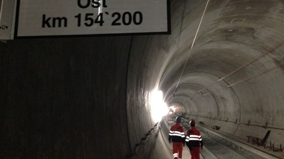Die Oströhre im Gotthard-Basistunnel bei Tunnelkilometer 154