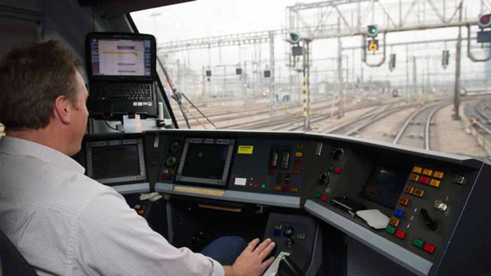 2'300 Lokführer und Führerinnen sind bei der SBB angestellt. Tag für Tag - und Nacht für Nacht lenken sie 6000 Züge.
