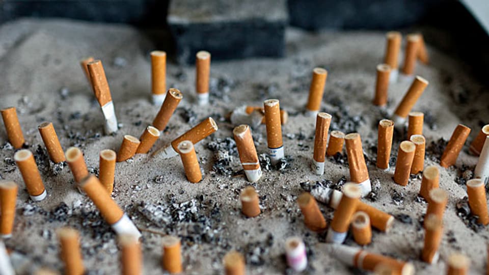 Wer ganz auf sich alleine gestellt zu rauchen aufhören will, hat eine Erfolgschance von nur gerade fünf Prozent.