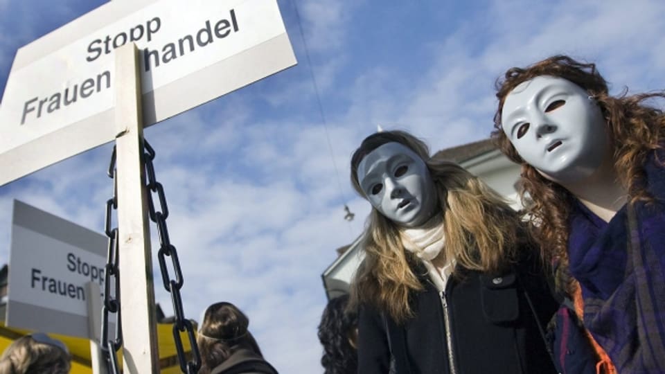 Demonstration gegen Frauenhandel in Bern