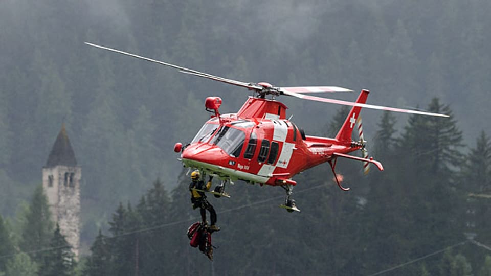 Vom Streit zwischen Rega und Krankassen merken Hilfsbedürftige nichts. Wanderer und Bergsteigerinnen, die Hilfe brauchen, werden weiterhin zuverlässig von der Rettungsflugwacht Rega ins Spital geflogen.