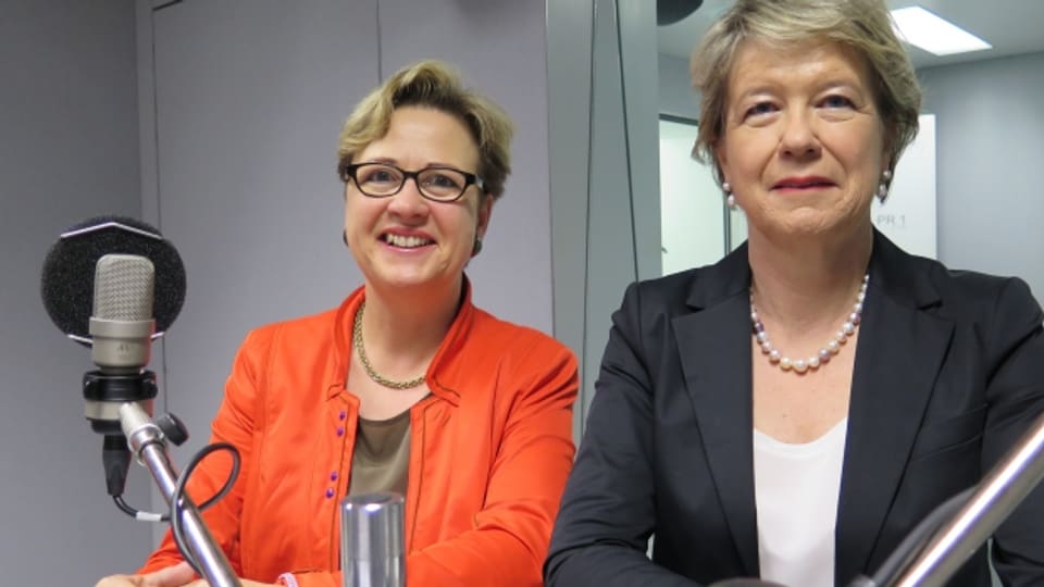 SP-Nationalrätin Edith Graf-Litscher (links) und FDP-Nationalrätin Corina Eichenberger im Studio.