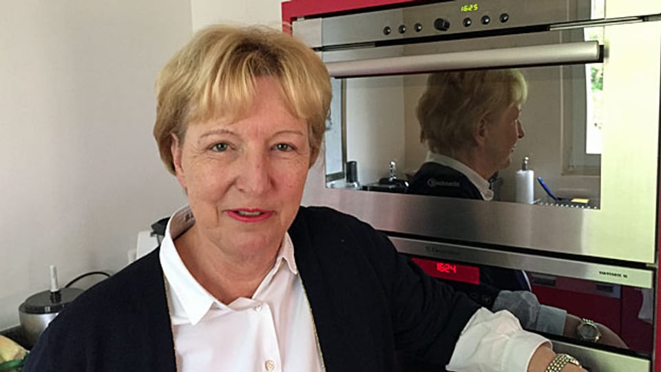 Blick in Annemarie Wildeisens Küche: Sie gönnt sich den Luxus von zwei Backöfen.