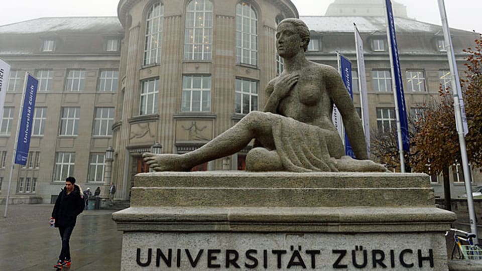 Auch die Transparenz an der Uni Zürich kennt Grenzen: Nicht offengelegt werden beispielsweise die Interessenbindungen von Privatdozentinnen und -dozenten.