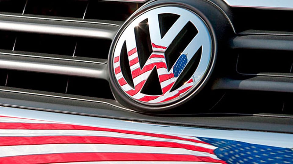 Die Gewinnwarnung aus der VW-Zentrale in Wolfsburg hat die Aktie weiter in die Tiefe gerissen.