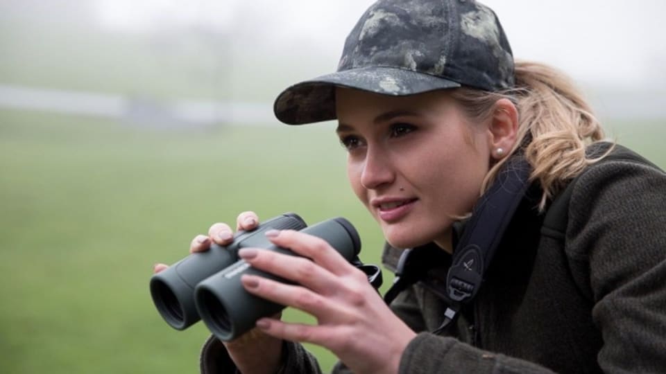 Von der Zeitschrift «Schweizer Jäger» wurde die 22-jährige Kerstin Kummer zur Schweizer Jägerin 2015 gewählt