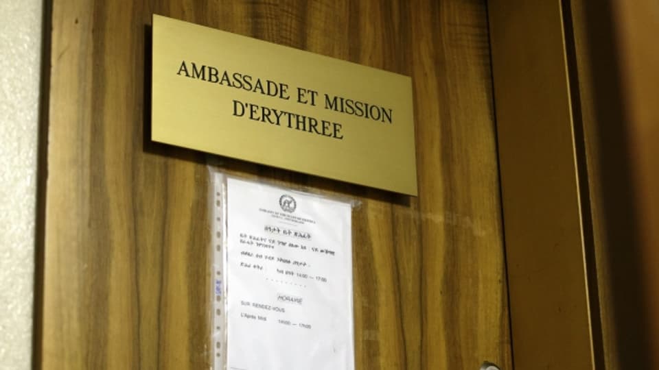 Türschild der Eritreischen Botschaft in Genf.