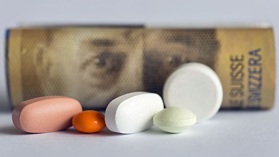 Der therapeutische Vergleich mit ähnlichen Medikamenten müsse noch stärker berücksichtigt werden, sagt der Bundesrat.