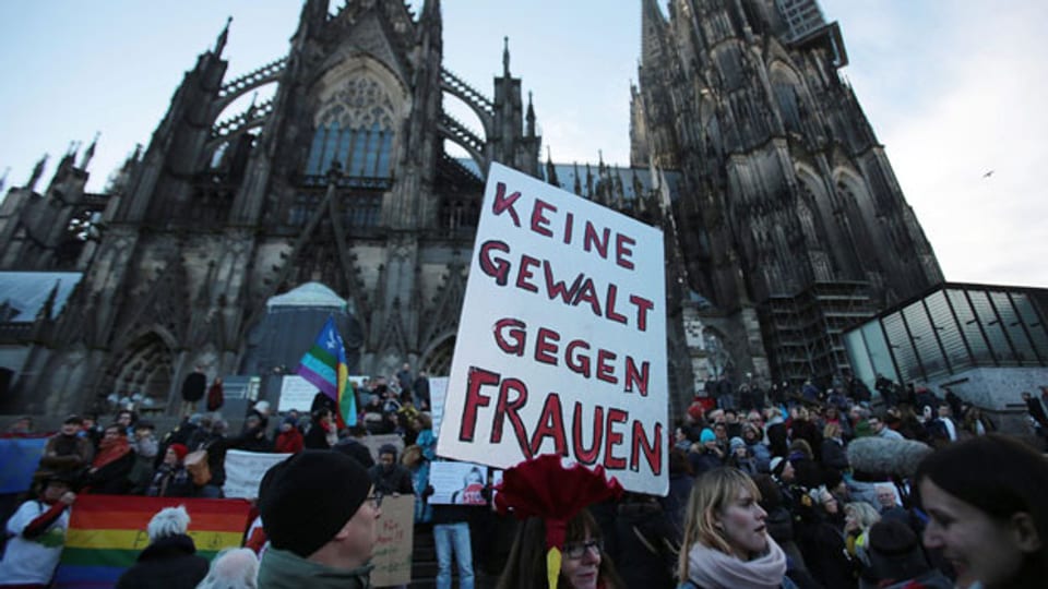 Demonstrationen nach den sexuellen Übergriffen in der Silvesternacht in Köln. Jetzt wird das deutsche Strafrecht härter.