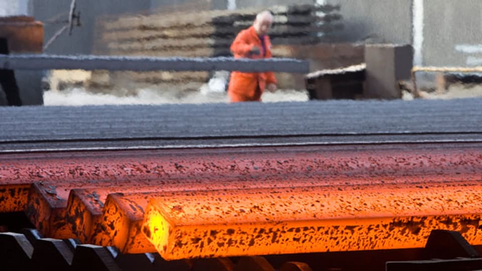 Die Firma Stahl Gerlafingen lässt dieses Jahr erstmals auch im Sommer die Öfen brummen.