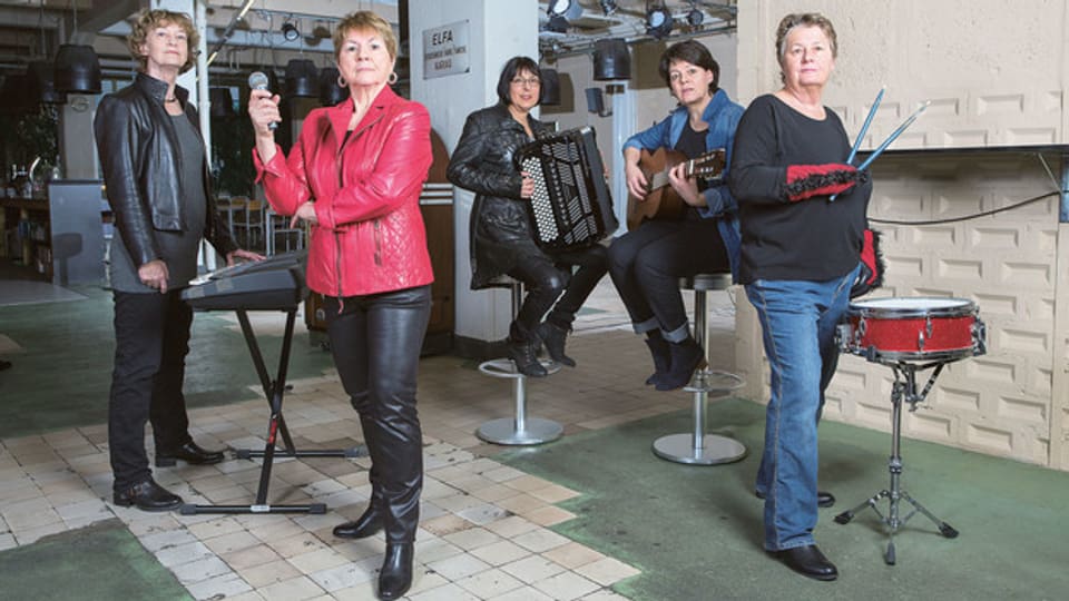 Fitte Grossmütter: Die fünf Frauen der Rockband «Crème brulée».