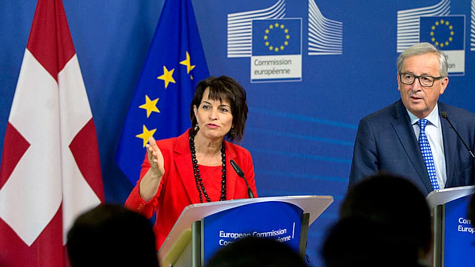 Das Ende der Eiszeit scheint gekommen. Nach einer mehrjährigen Blockade verhandelt die EU wieder mit der Schweiz. Bild: Bundespräsidentin Leuthard und EU-Kommissionspräsident Juncker in Brüssel.