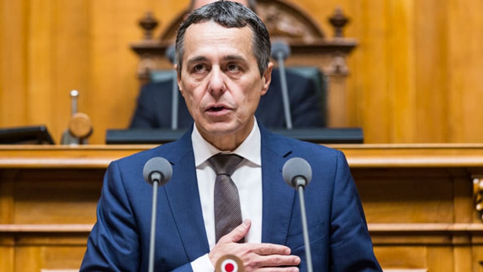 Ignazio Cassis nimmt die Wahl zum Bundesrat am 20. September 2017 an.