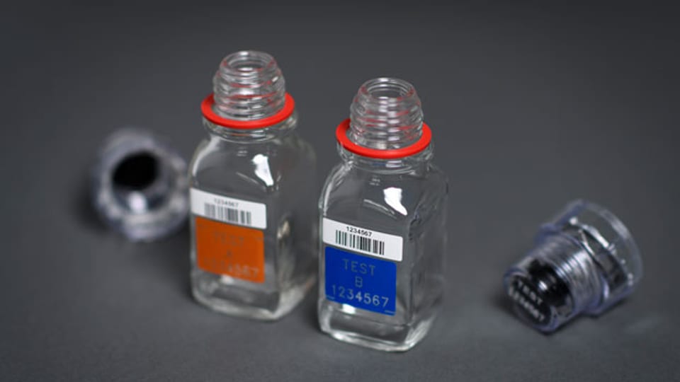 Bereg-Kit für Urin-Testsder Firma Berlinger & Co. AG.