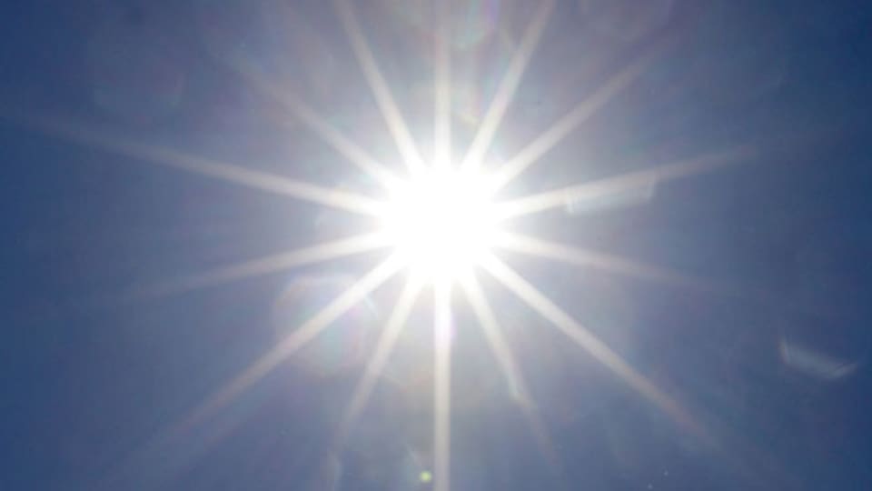 Ozon entsteht nur indirekt. Einer der wichtigsten Bestandteile ist viel viel Sonne.