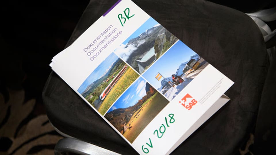 Dokumentation der SAB, fotografiert während der 75. Generalversammlung der Schweizerischen Arbeitsgemeinschaft für die Berggebiete (SAB), am Mittwoch, 30. August 2018.