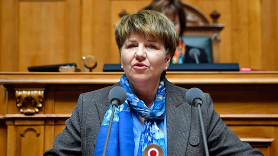 Viola Amherd erklärt Annahme der Wahl zum 118. Mitglied des Bundesrates.