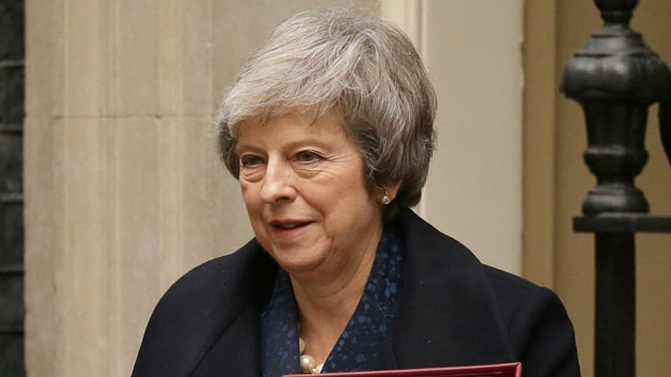 Wird Theresa May gestürzt?