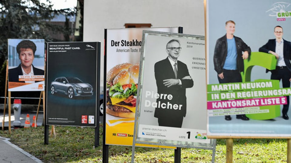Plakate für die kommenden Wahlen im Kanton Zürich.