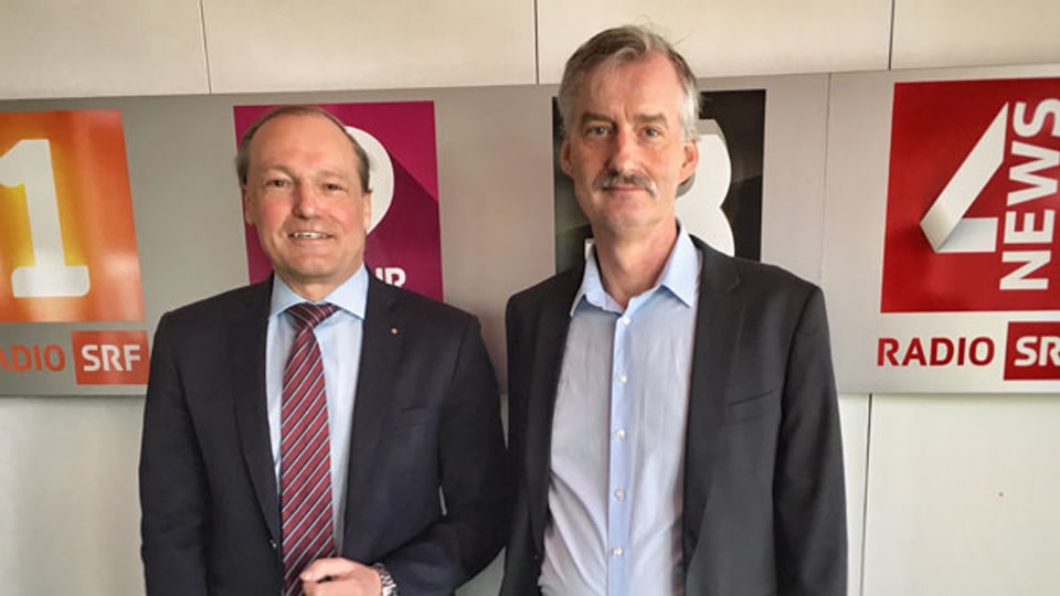 Jörg Kündig, Gemeindepräsident von Gossau (links) und Andreas Müller, Leiter des Milizprojekts beim Gemeindeverband.