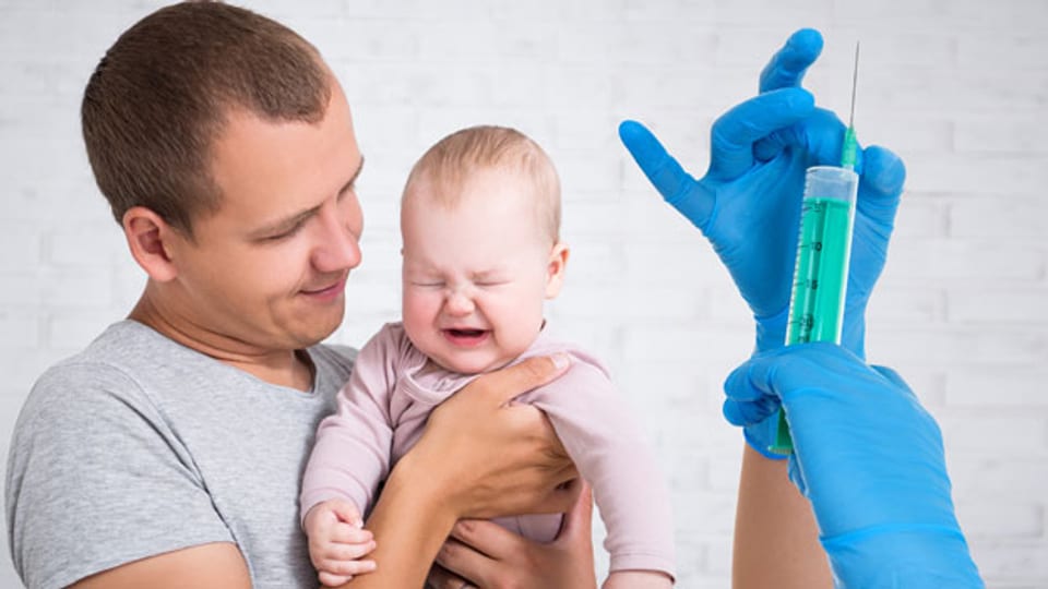 Ein Sechsfach-Impfstoff bedeutet für die Kinder einen Stich - neu im Alter von zwei, vier und zwölf Monaten.