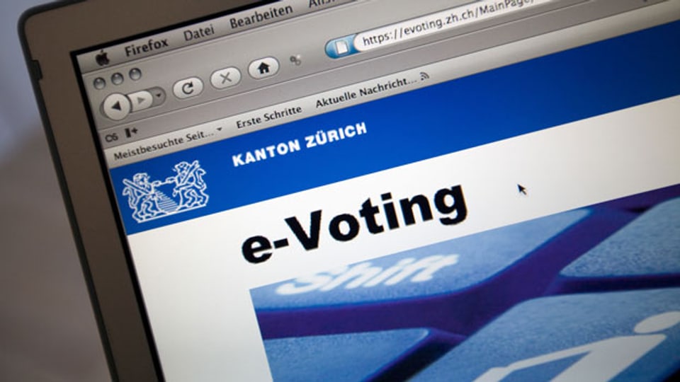 Die aktuellen E-Voting-Systeme haben Probleme und dennoch glaubt die Politik weiterhin ans elektronische Abstimmen.