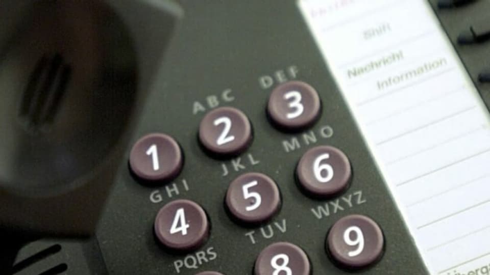 Telefonnetz der Swisscom gestört - auch Notrufnummern betroffen.