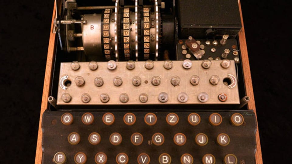 Symbolbild. Eine Enigma-Maschine, die im zweiten Weltkrieg verwendet wurde.