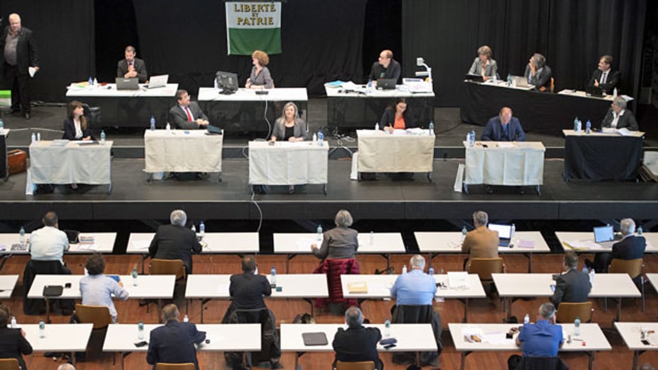 Sitzung des Grossen Rates des Kantons Waadt im Saal von Marive und Yverdon-les-Bains.