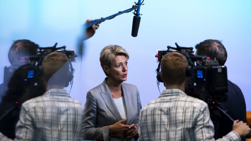 Bundesrätin Karin Keller-Sutter an einer Medienkonferenz im August 2019.