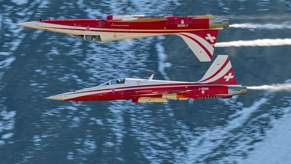 F-5 Tiger-Jets der Patrouille Suisse während einer Flugshow der Schweizer Luftwaffe. Archivbild von 2018.