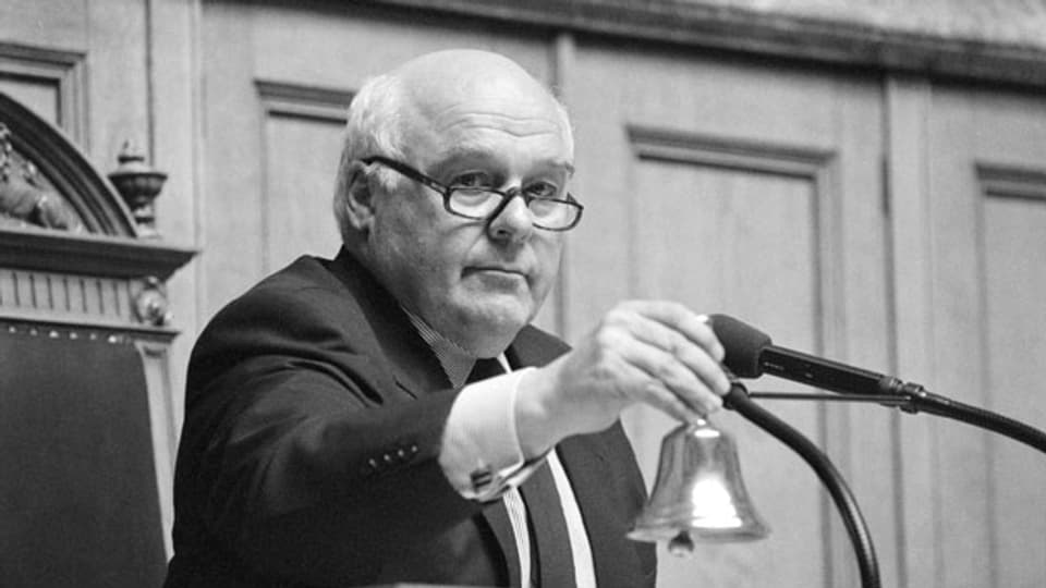 Nationalratspräsident Ulrich Bremi, FDP/ZH, am 4. Maerz 1991 im Nationalratssaal.