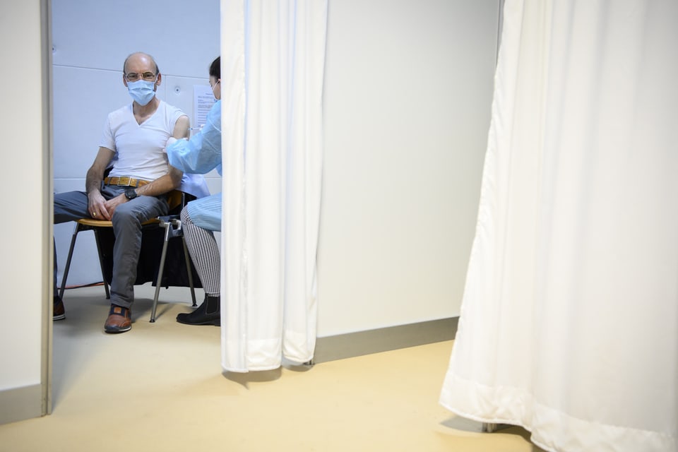 Keine Impfung für Auslandschweizer: Schweizer, die in Thailand leben, müssen noch auf ihren Corona-Shot warten.
