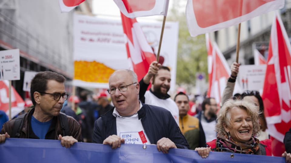 Gewerkschaftsbundchef Pierre-Yves Maillard an der 1. Mai-Demonstration in Zürich.