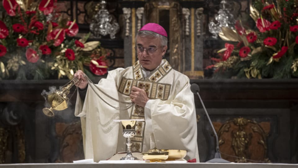 Der Bischof von Lugano, Valerio Lazzeri, erklärte diesen Montag per sofort seinen Rücktritt.